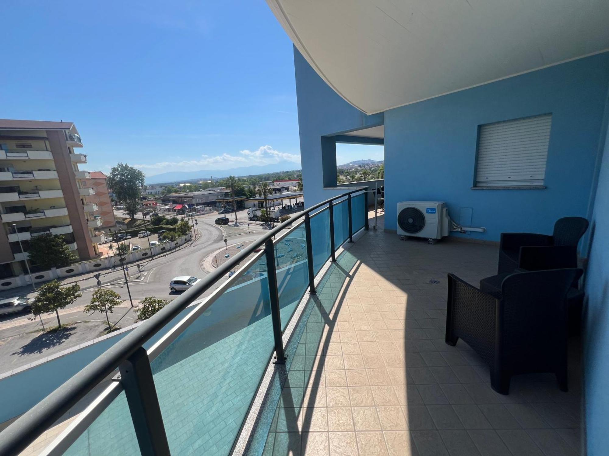B&B Palazzo Del Toro Montesilvano Marina Buitenkant foto
