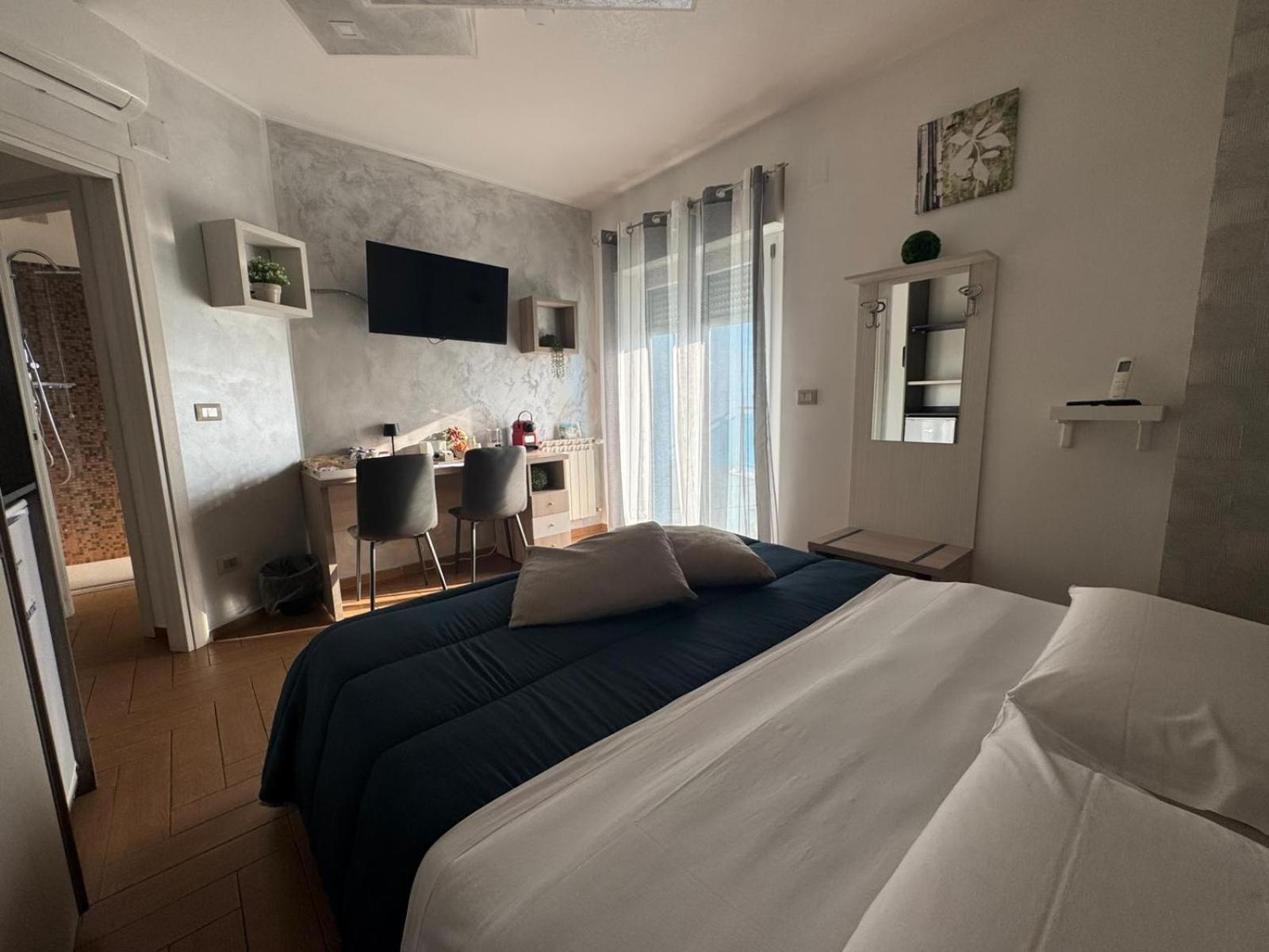 B&B Palazzo Del Toro Montesilvano Marina Buitenkant foto