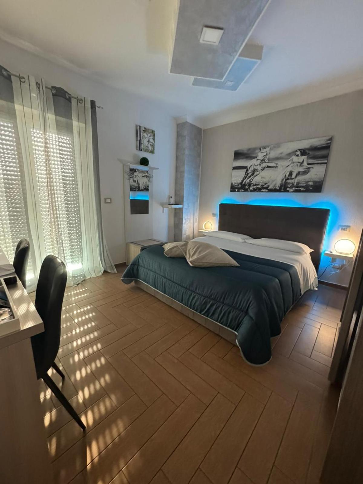 B&B Palazzo Del Toro Montesilvano Marina Buitenkant foto